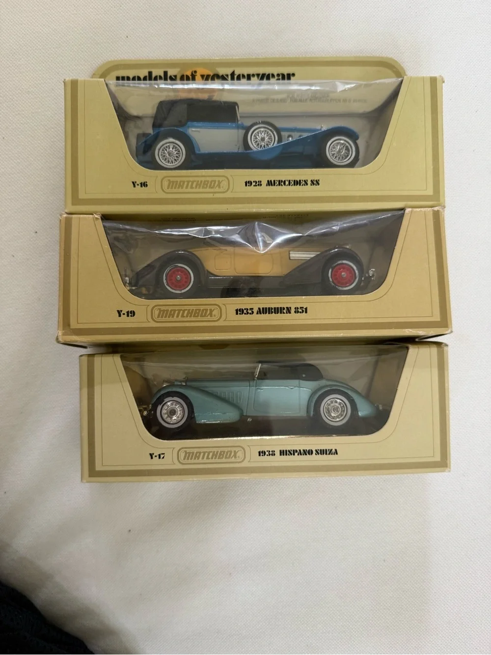 NIB set of 3 models of yesteryear matchbox cars